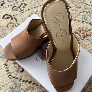 Beautiful suntan NIB Jessica Simpson wedge sandals